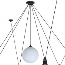 Lampe mit vielen schirmen