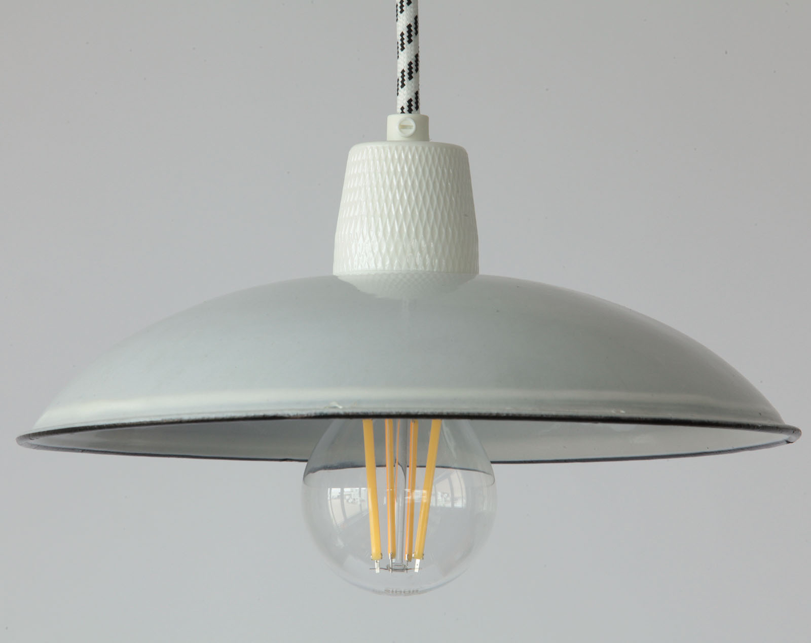 Pendants with Antique Enamel Shades: Pendant Lamp 240 mm, Fig. 2