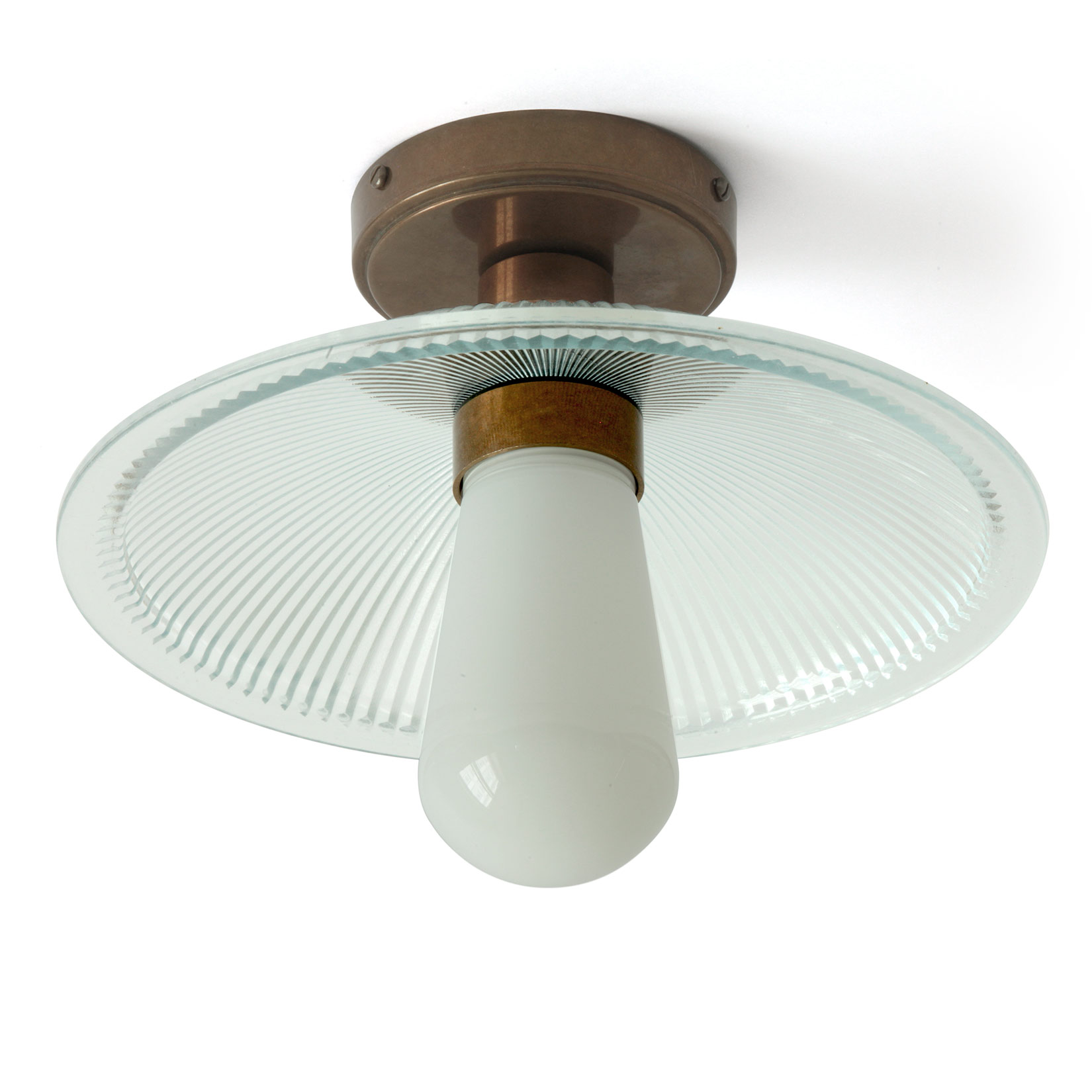 Bathroom ceiling fixture with with Holophane glass, IP65